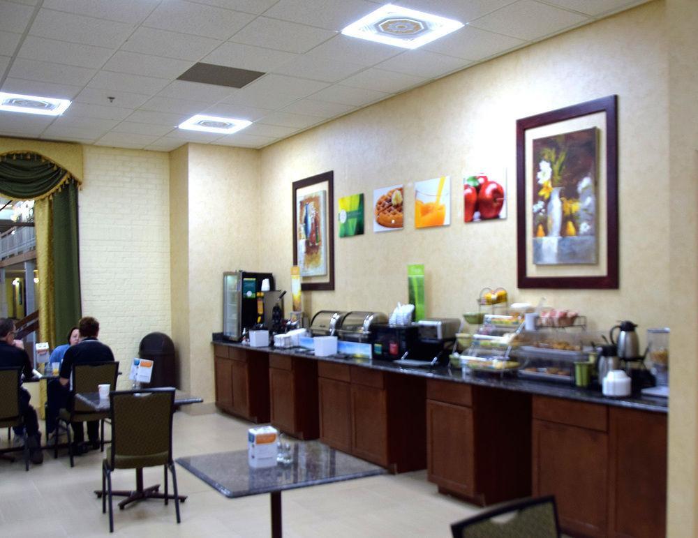Quality Inn & Suites Coldwater Near I-69 Экстерьер фото
