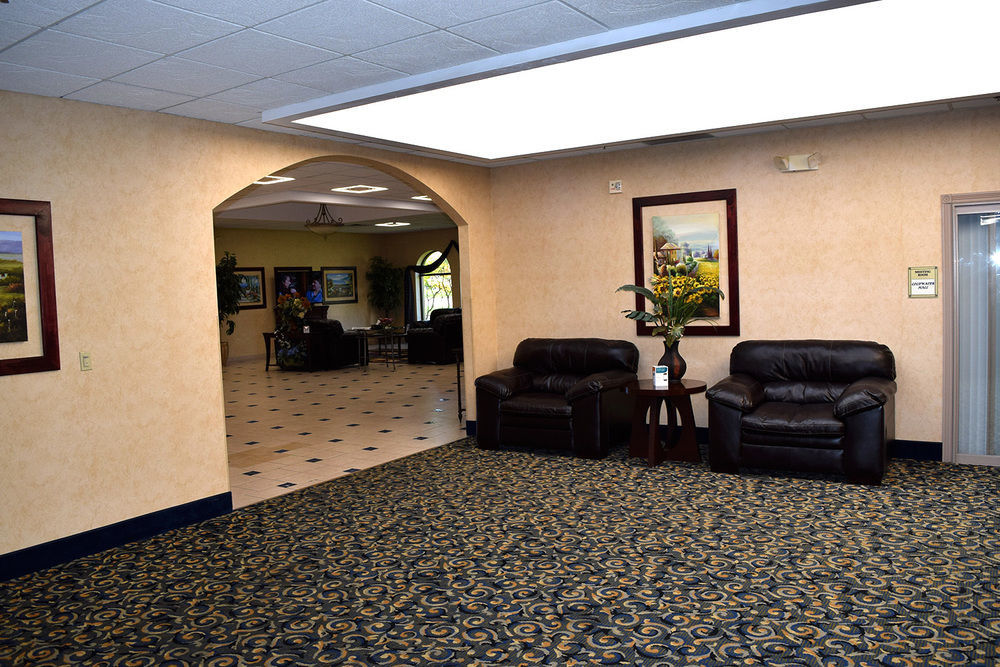 Quality Inn & Suites Coldwater Near I-69 Экстерьер фото